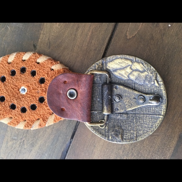 Vintage Boho leather and metal belt - Picture 7 of 11